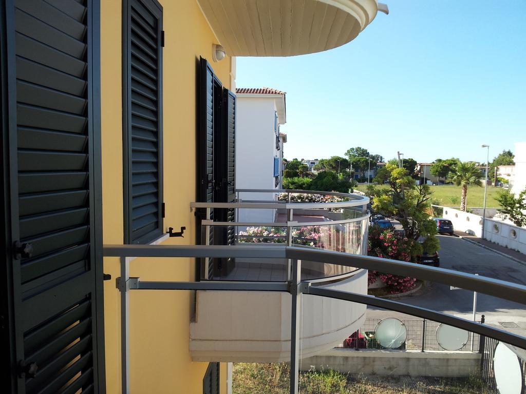 Il Ventaglio Apartment Martinsicuro Bagian luar foto